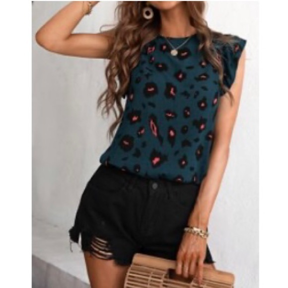 Leopard Print Top - Picture 1 of 1